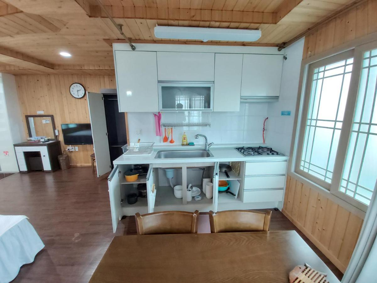 感觉良好度假屋 济州市 外观 照片