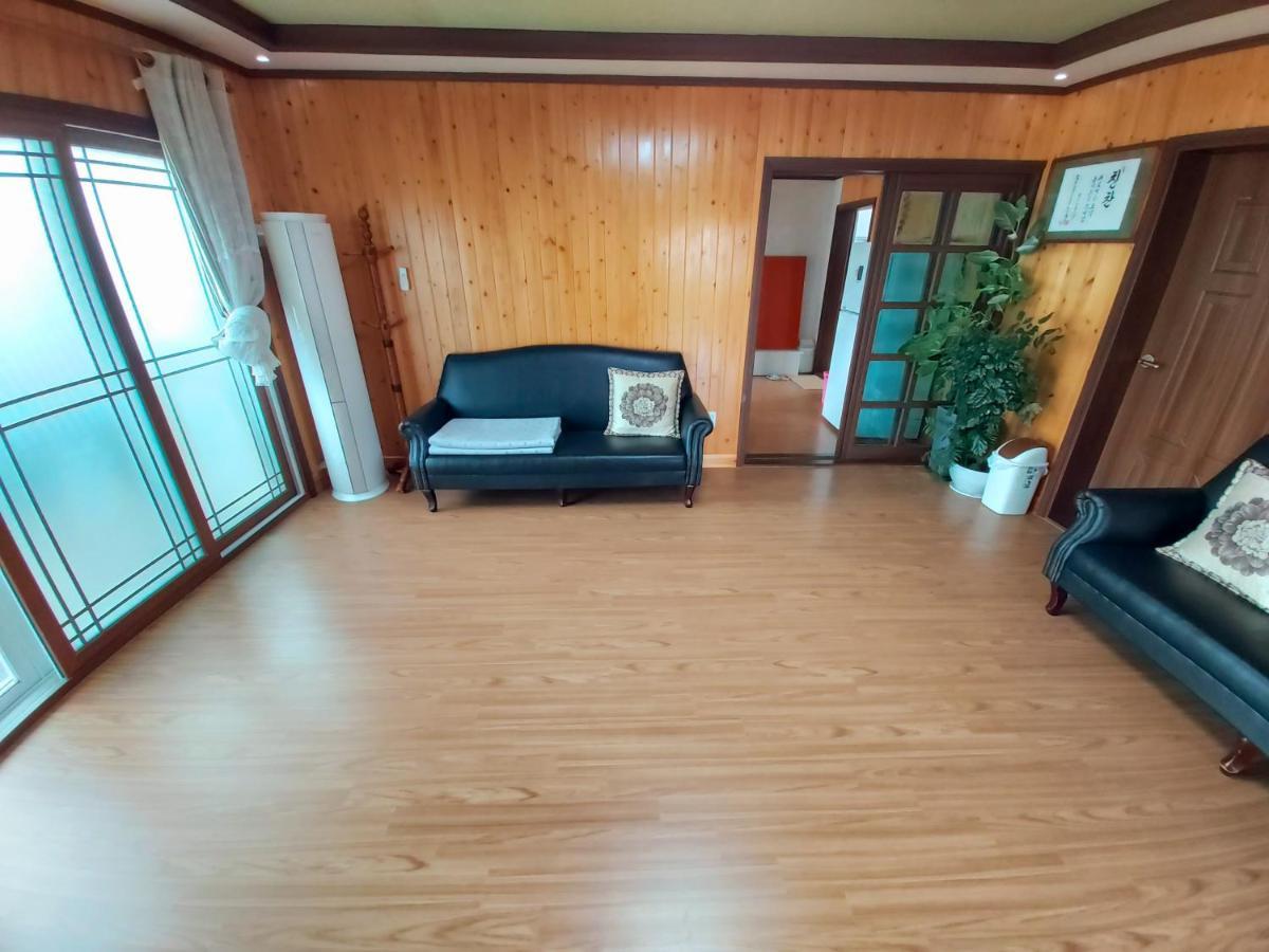 感觉良好度假屋 济州市 外观 照片