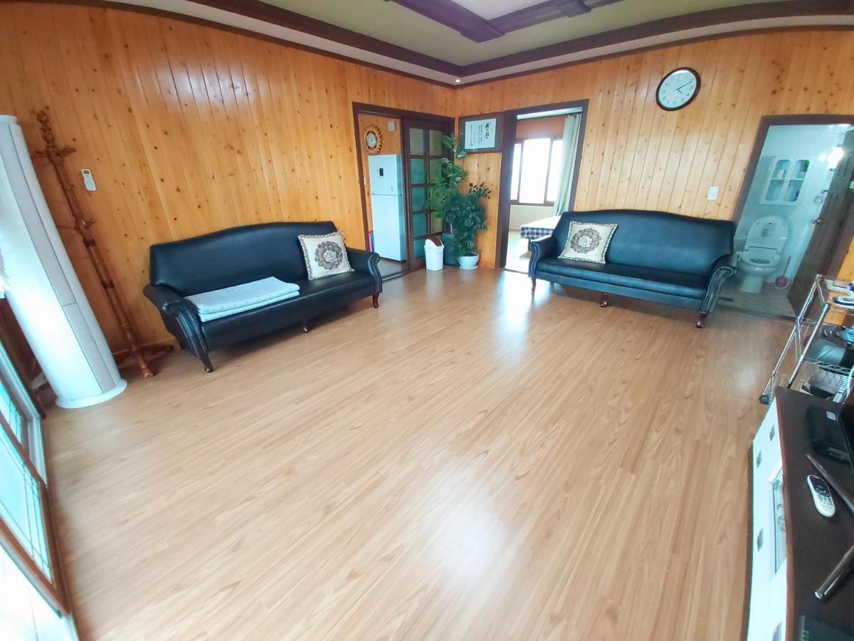 感觉良好度假屋 济州市 外观 照片